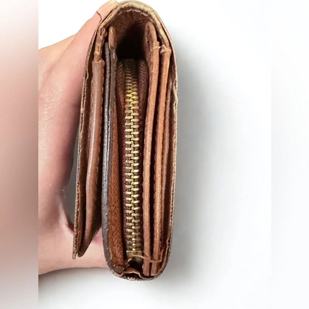 Louis Vuitton Monogram Leather Wallet